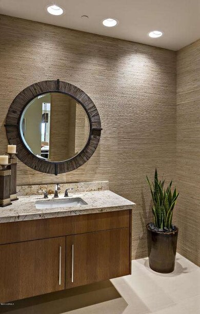 011_Powder Room