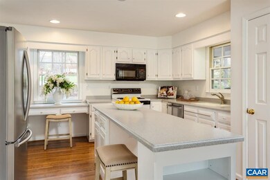 1500 Perth Ct, Keswick, VA 22947 - photo 6