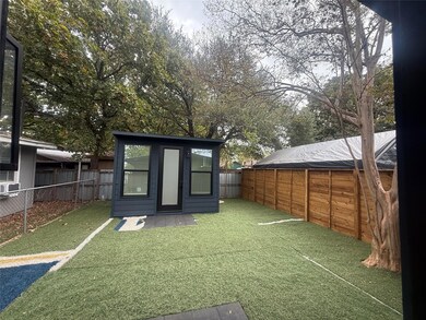 5903 Nancy Dr unit D, Austin, TX 78745 - photo 6