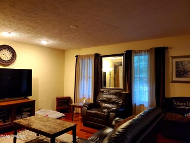 133 Surrey Dr, Blooming Grove Township, PA 18428 - photo 3