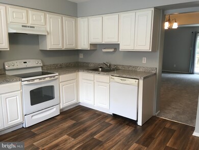 11 Peroba Ct, Parkville, MD 21234 - photo 4