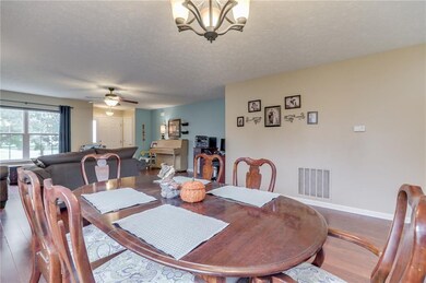 2883 Big Cone Ct, Whiteland, IN 46184 - photo 7