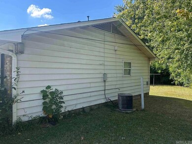 2103 Tyler St, Conway, AR 72034 - photo 6