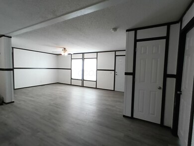 8 Allen Ave, New Holland, OH 43145 - photo 4