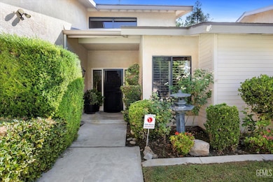 7401 Hilton Head Way unit 21, Bakersfield, CA 93309 - photo 3