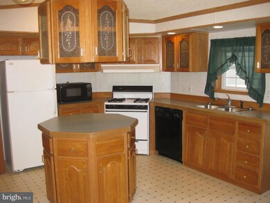 50 Birch Ln, Columbia, PA 17512 - photo 4