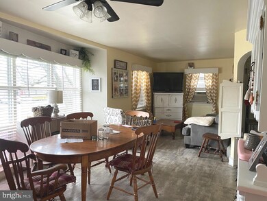 416 Prince St, Littlestown, PA 17340 - photo 5