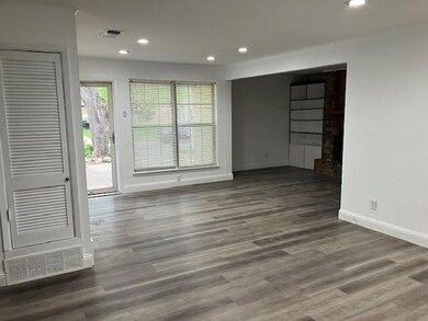 208 Bowles Dr, Hurst, TX 76053 - photo 4