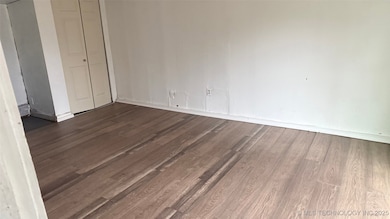 730 W 8th St, Ada, OK 74820 - photo 6