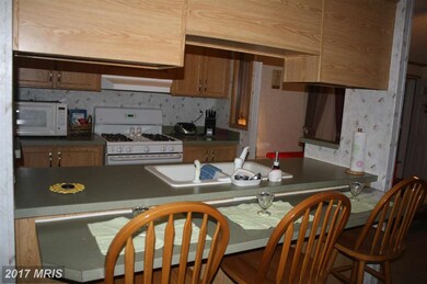 7508 Schooner Ln, Baltimore, MD 21220 - photo 3