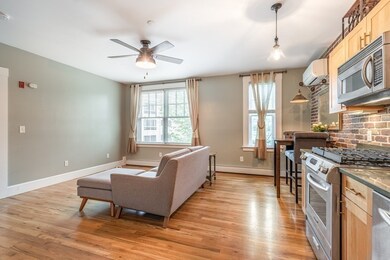 432 Norfolk St unit 3G, Somerville, MA 02143 - photo 6