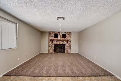 1912 W Dartmouth St (6)
