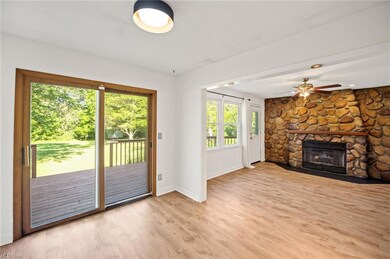 339 N Bissell Rd, Aurora, OH 44202 - photo 3