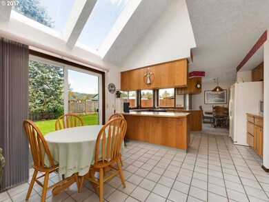 401 Donald Ln, Newberg, OR 97132 - photo 7