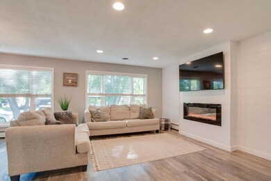 407 7th St NE, Barnesville, MN 56514 - photo 6