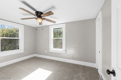 1922 12th St, Cuyahoga Falls, OH 44223 - photo 4