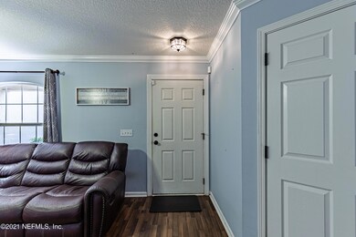 1565 Vineland Circle C-1