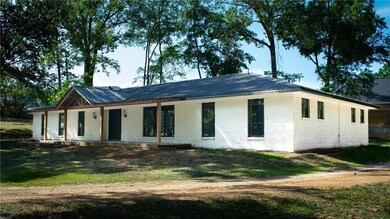 303 Pinegrove Dr, Pineville, LA 71360 - photo 3