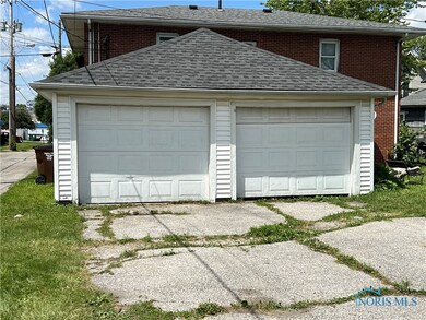 2 Car garage