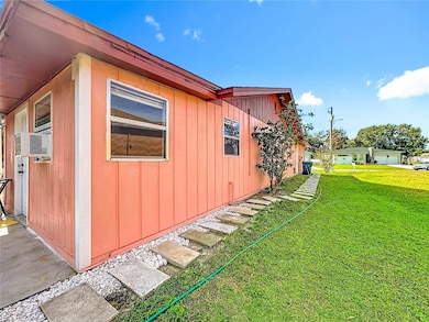 739 Dromedary Dr unit Efficiency, Kissimmee, FL 34759 - photo 5