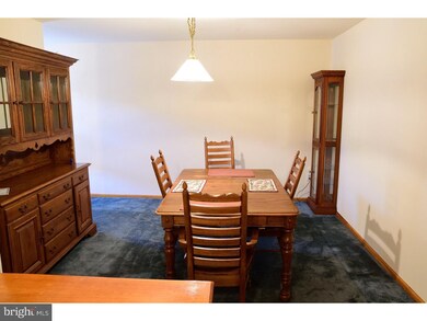 814 Westfield Dr, Cinnaminson, NJ 08077 - photo 5