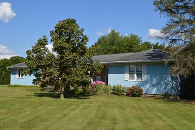 23404 Bolender Pontius Rd, Circleville, OH 43113 - photo 4