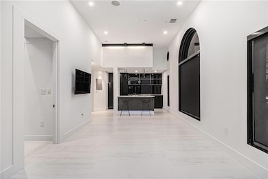 Mayfair unit 103, Atlanta, GA 30309 - photo 3