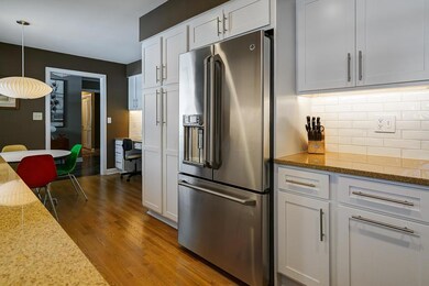 Kitchen To Dinette:Work Area
