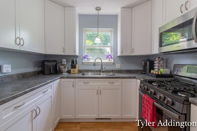 124 Barnett St (10 of 28)