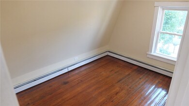 111 Burnett St unit 3, Providence, RI 02907 - photo 6