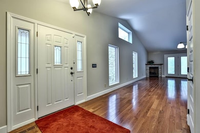 2549 Champions Way, Crestview Hills, KY 41017 - photo 4