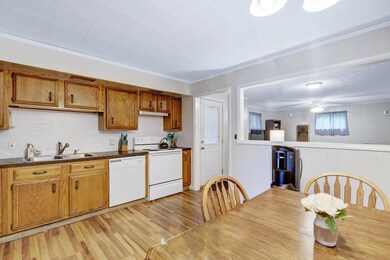 224WaldenRoad_Hommati102-5