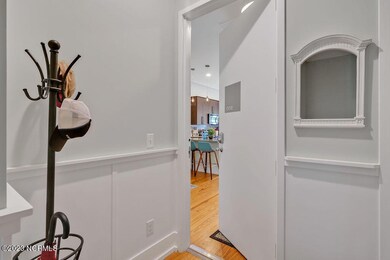 409BrunswickStreetUnit1-7
