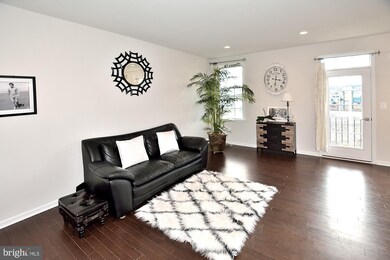 24993 Cambridge Hill Terrace, Chantilly, VA 20152 - photo 7