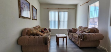 8669 Banton Cir, Elk Grove, CA 95624 - photo 6