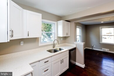 914 Nichols Dr, Laurel, MD 20707 - photo 7