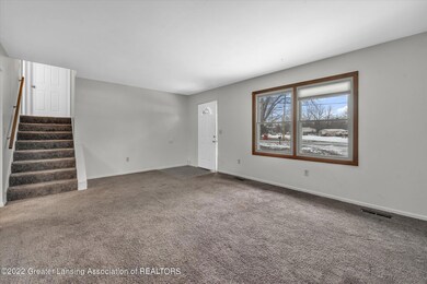 06-712-Hyatt-St-WindowStill-Real-Estate-