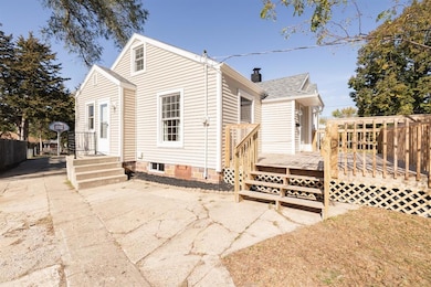 1524 56th St, Des Moines, IA 50311 - photo 5