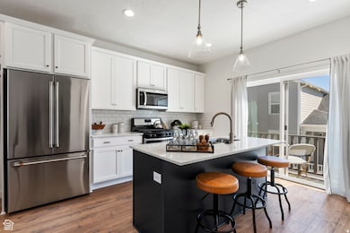 889 Mathilda Dr unit 251, Saratoga Springs, UT 84045 - photo 4