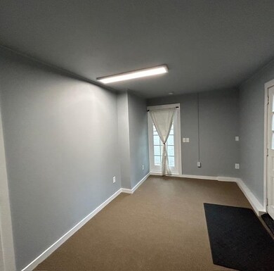 9 Newport Rd unit 3, New London, NH 03257 - photo 3