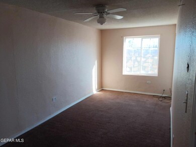 663 Mauer Rd unit B, El Paso, TX 79915 - photo 7