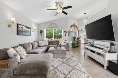 347 Loma Del Sol Dr, Davenport, FL 33896 - photo 7