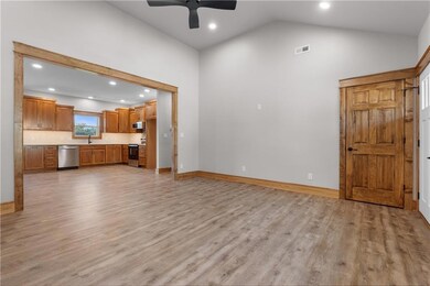 304 N Mulberry St, Adrian, MO 64720 - photo 7