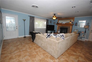 16212 Midway St, Victorville, CA 92395 - photo 7