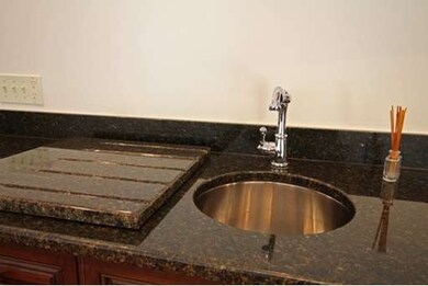 27 Shire Rd, Fitchburg, MA 01420 - photo 5