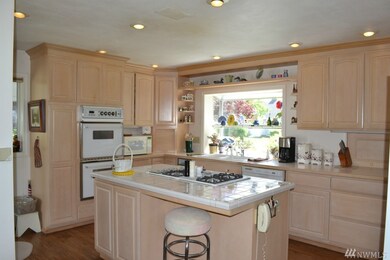 1648 SW Snively Ave, Chehalis, WA 98532 - photo 4