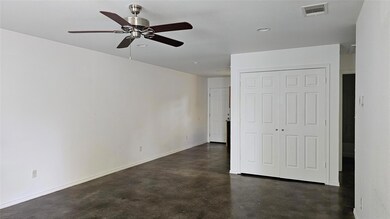700 Seven Oaks Rd unit 704, Bonham, TX 75418 - photo 2
