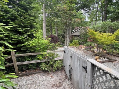 527 Windridge Rd, Newland, NC 28657 - photo 6