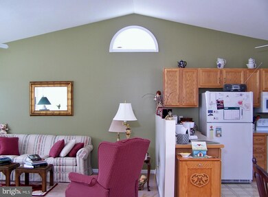 109 Whitfield Cir, Stephens City, VA 22655 - photo 3