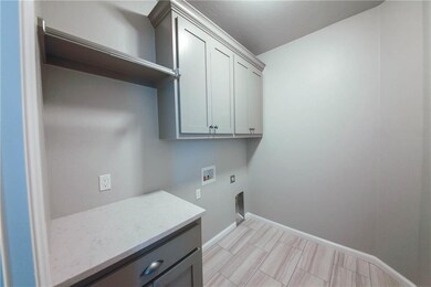 824 NE 20th Place, Moore, OK 73160 - photo 7